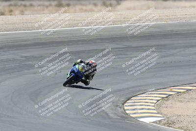 media/Apr-20-2025-CVMA (Sun) [[39090e8767]]/Race 11-500-350 Supersport (Holeshot)/